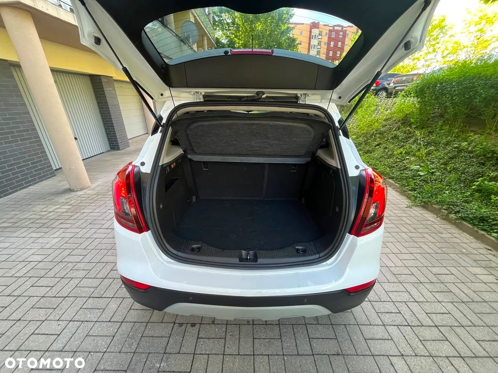 Buick Encore - 32