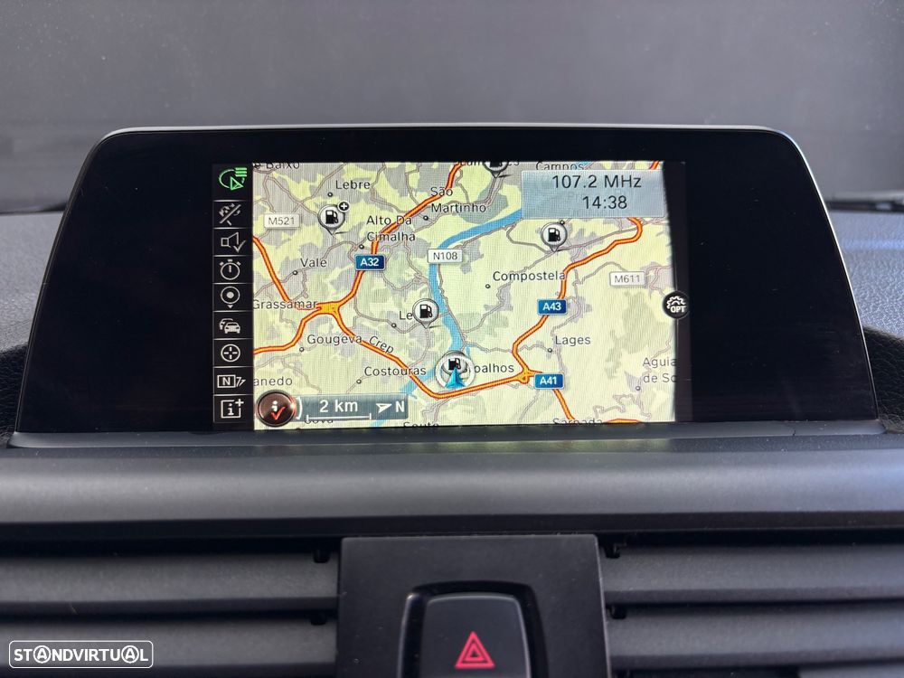 BMW 116 d Sport Line - 42