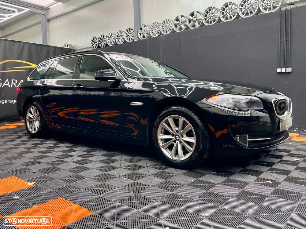 BMW 520 d Touring Luxury Line - 2