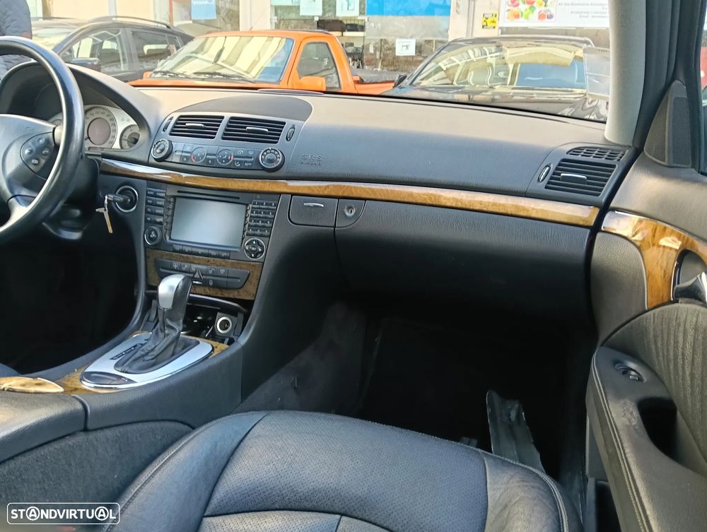 Mercedes-Benz E 320 CDi Avantgarde - 38