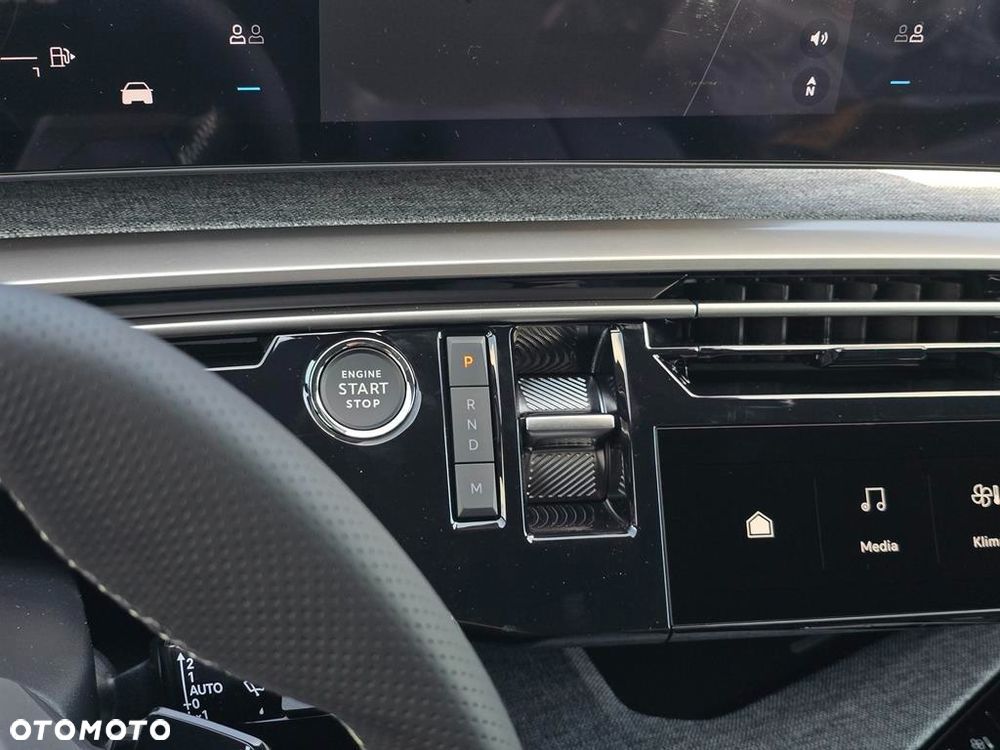 Peugeot 3008 1.6 PHEV 195 GT Exclusive e-DCS7 - 18