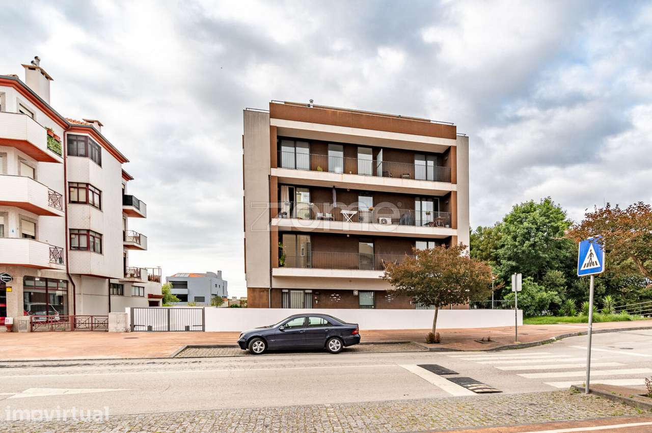 Apartamento T3 com 3 Frentes na Avenida da Praia, Esmoriz - Grande imagem: 2/34