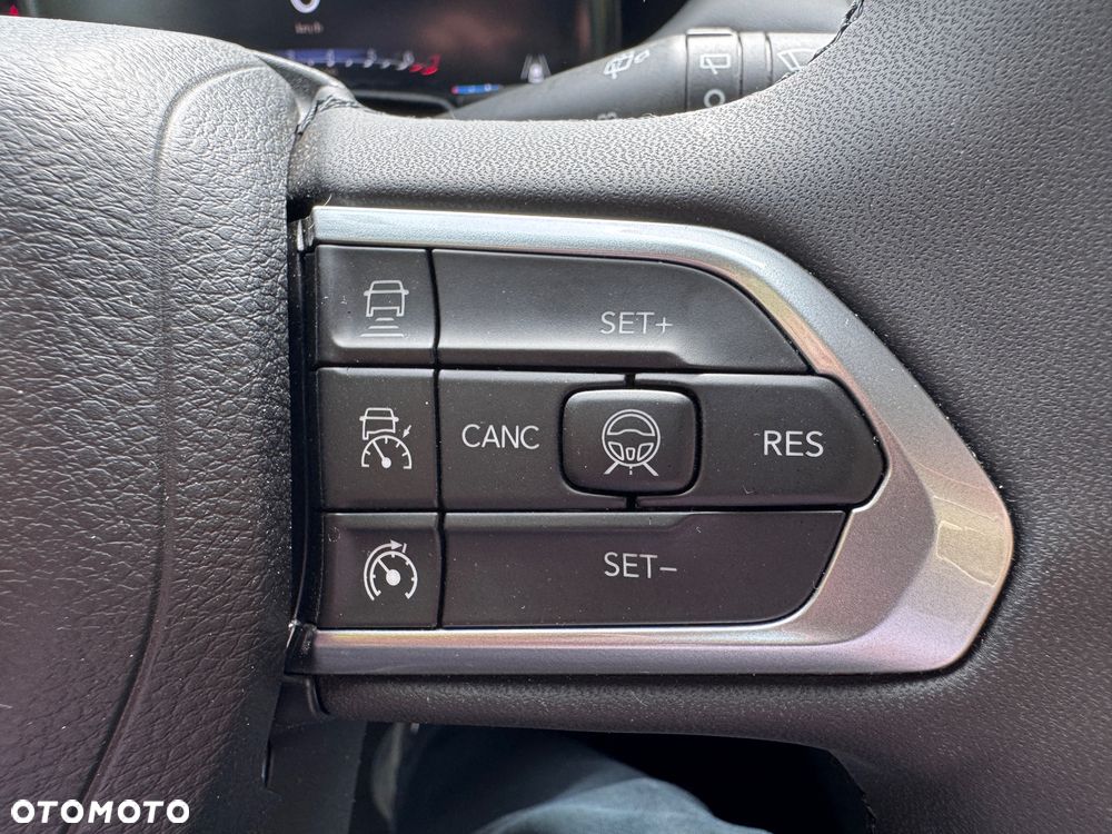 Jeep Compass - 22