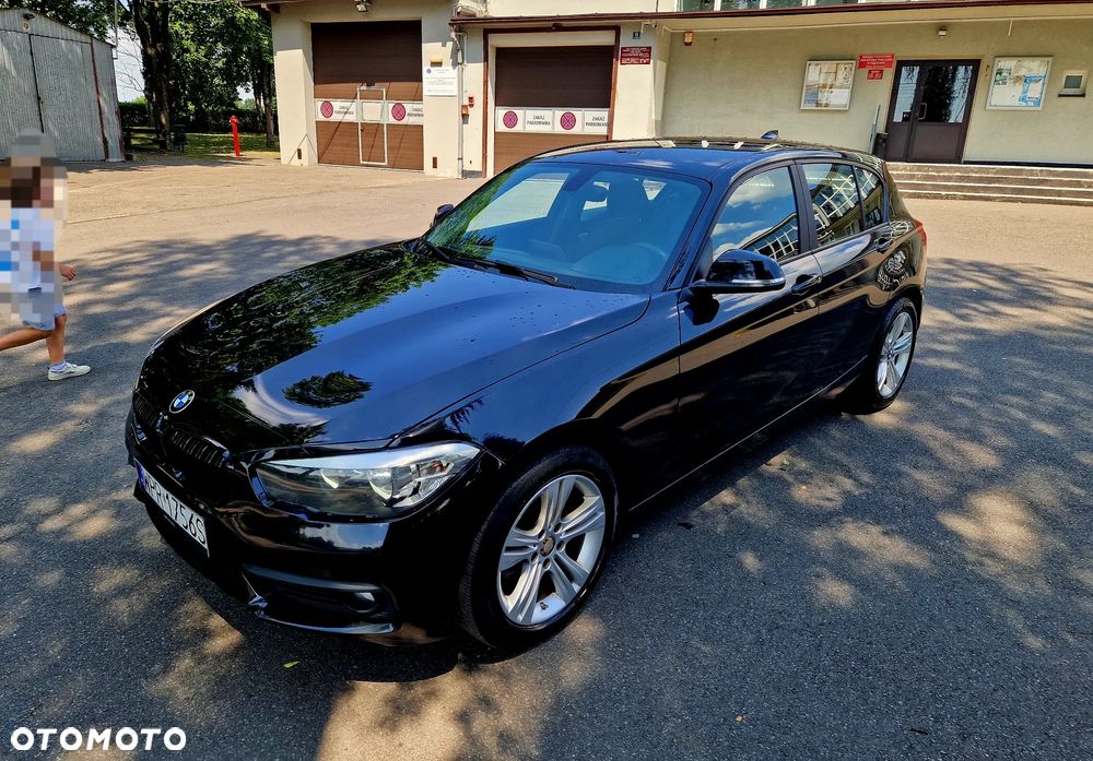 BMW Seria 1 120d xDrive M Sport Shadow sport - 13