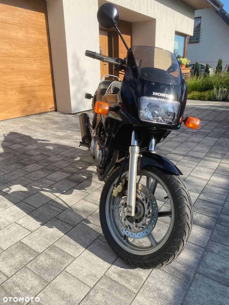 Honda CB - 15