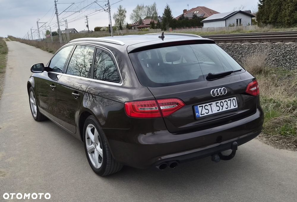 Audi A4 Avant 2.0 TDI Multitronic - 10