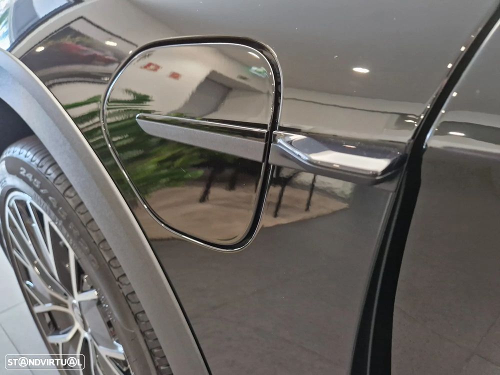 Porsche Taycan Cross Turismo 4S - 4