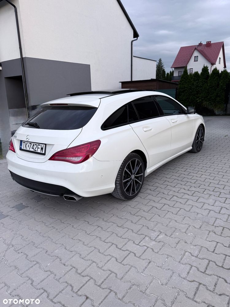 Mercedes-Benz CLA 200 7G-DCT - 10