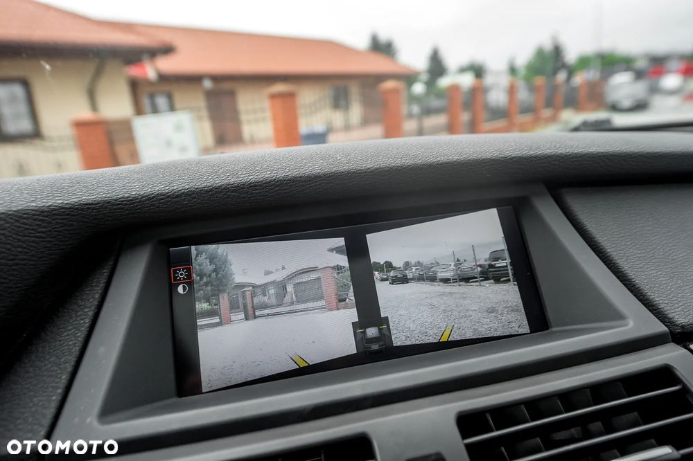 BMW X5 xDrive40d - 37