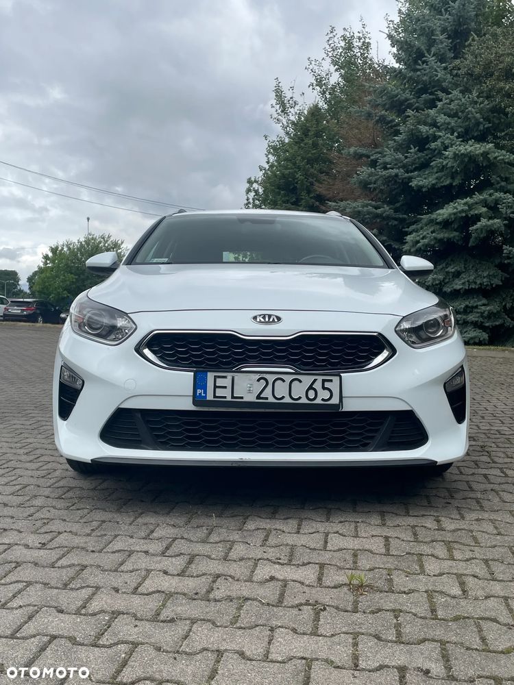 Kia Ceed 1.5 T-GDI M - 3