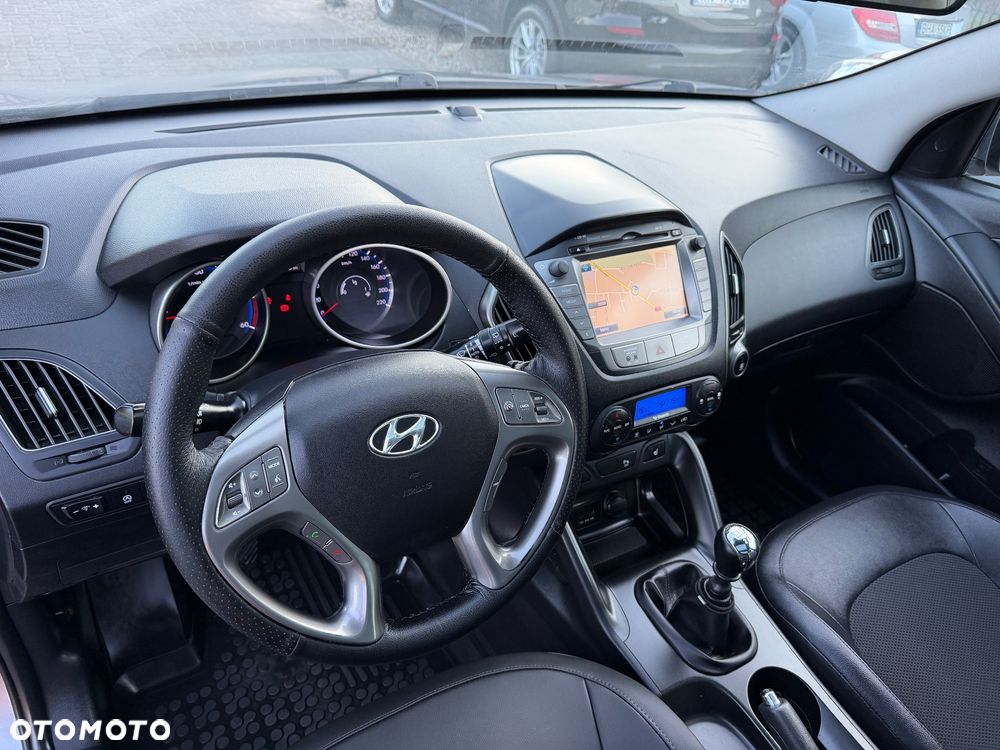 Hyundai ix35 1.7 CRDi Style 2WD - 12