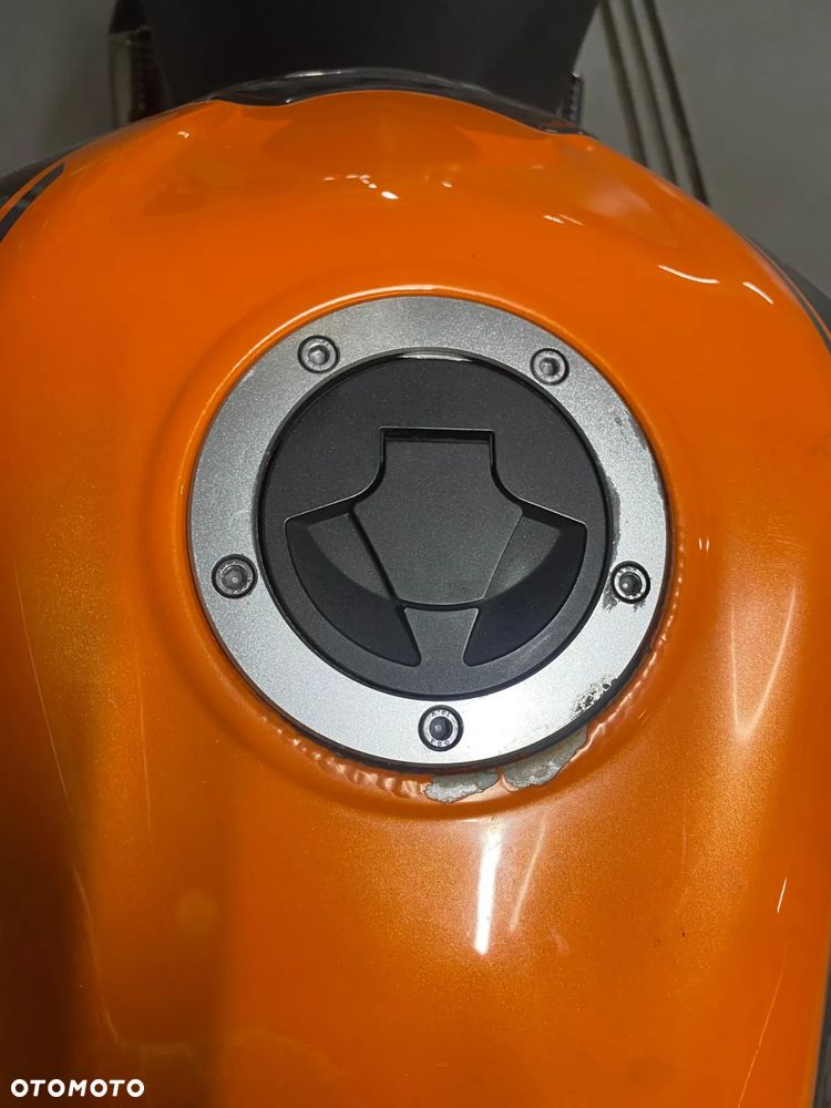 Kawasaki ZR - 3