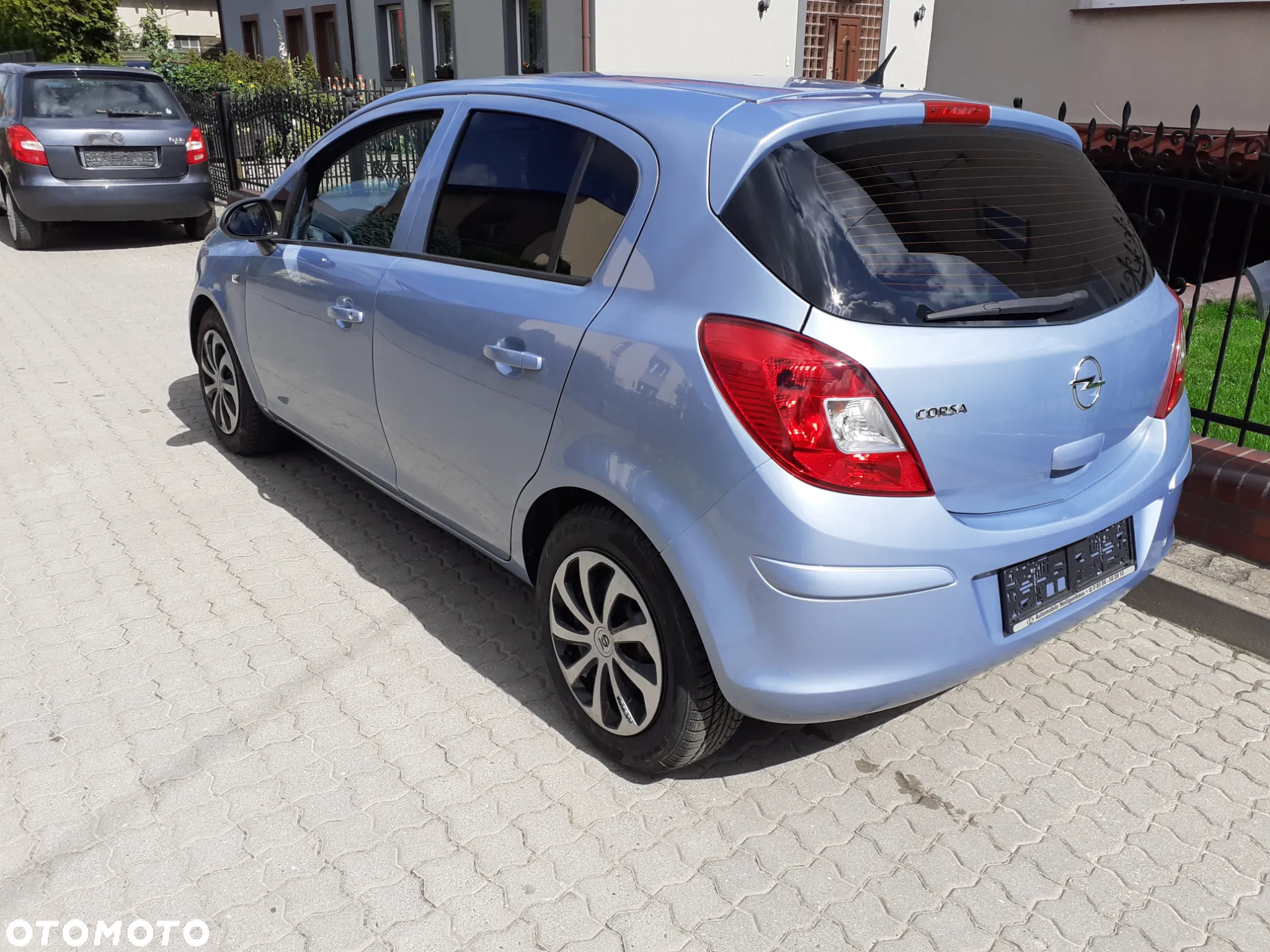 Opel Corsa 1.2 16V Color Edition - 3