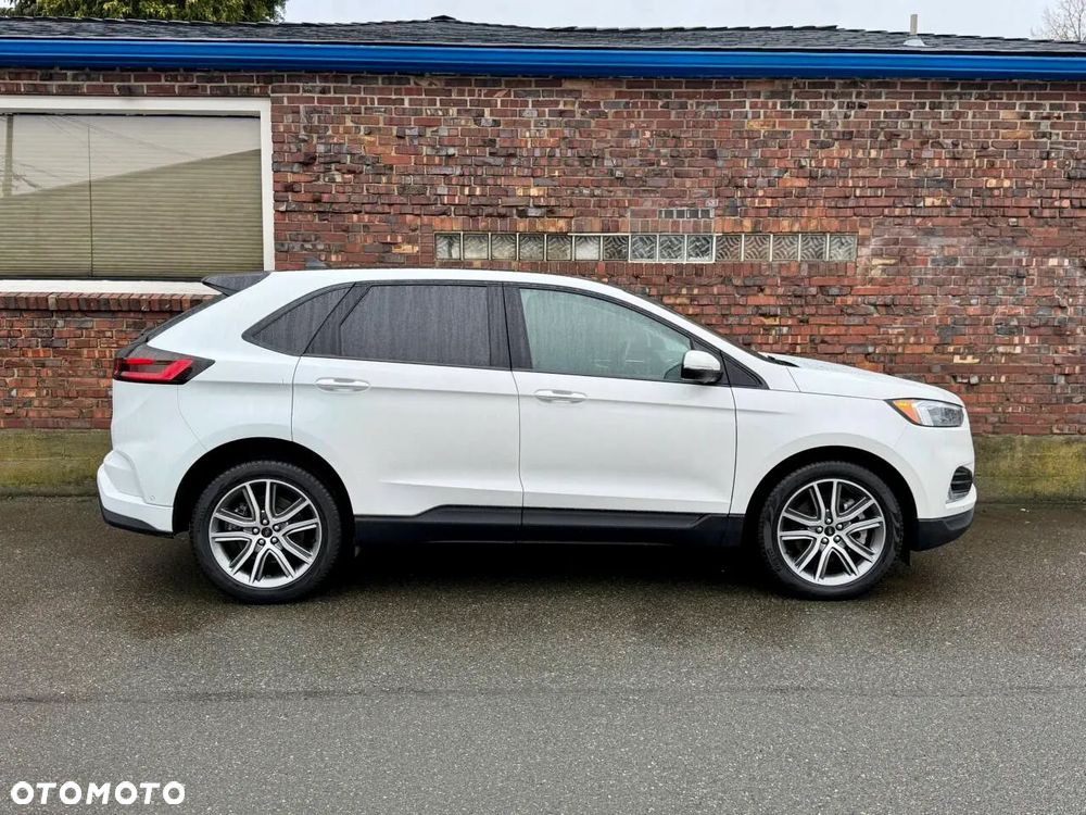 Ford Edge - 4
