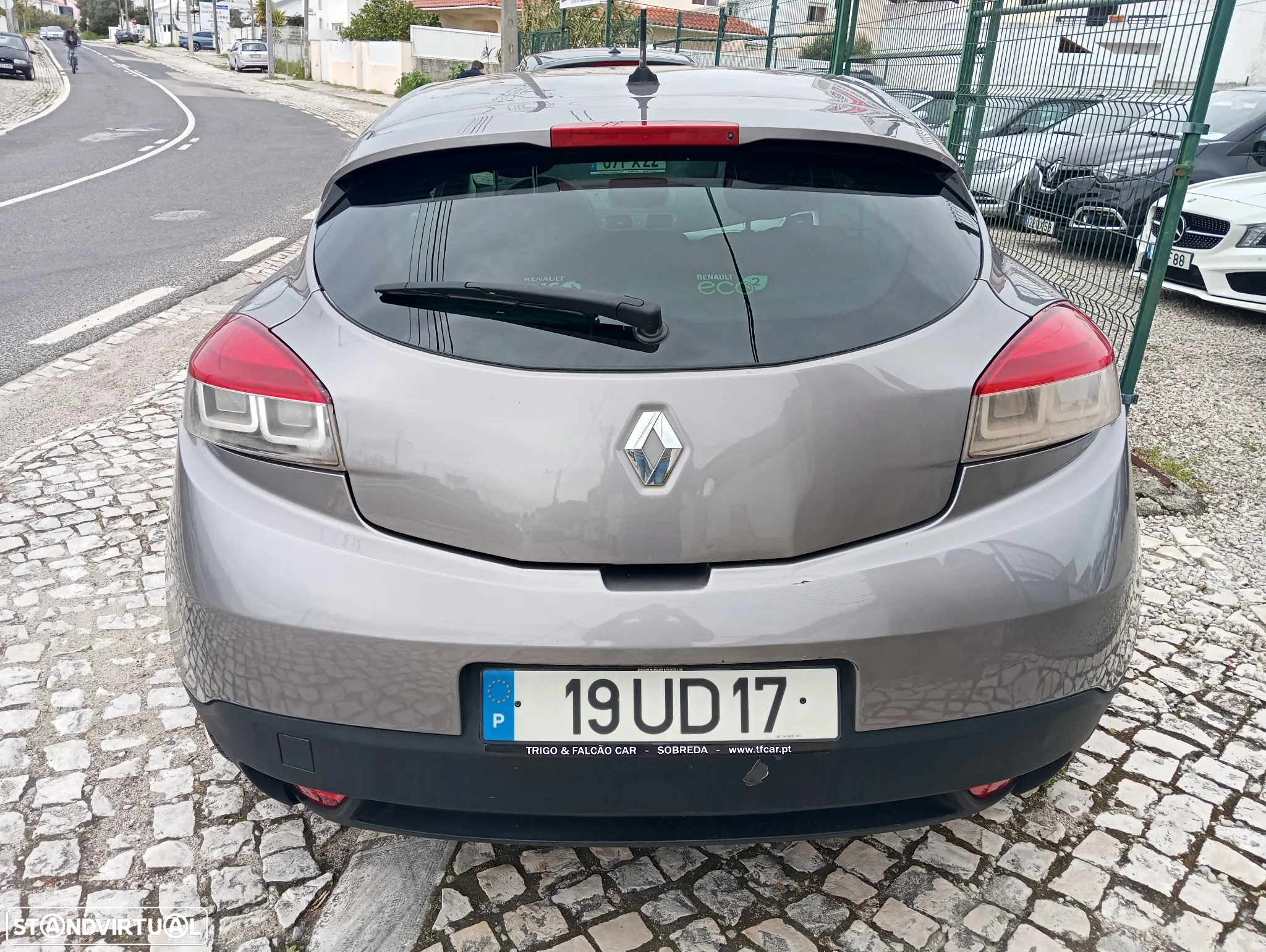 Renault Mégane Coupe 1.5 dCi Dynamique - 4