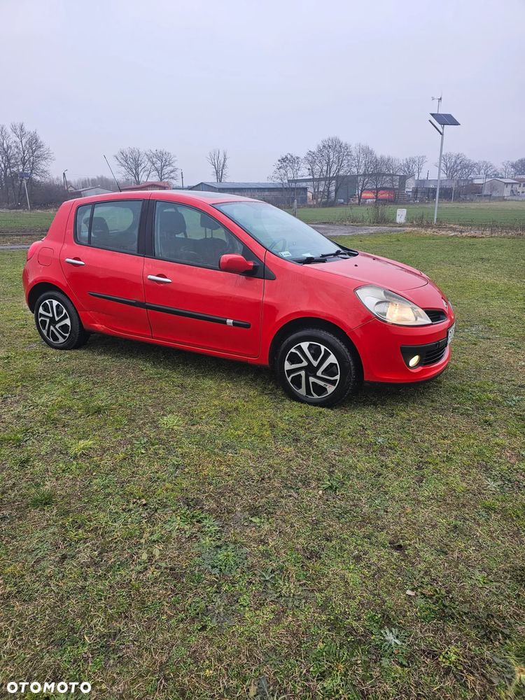 Renault Clio 1.5 dCi Confort Privilege - 3