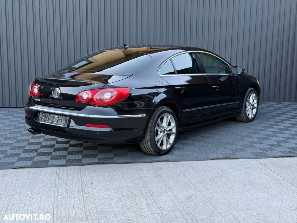 Volkswagen Passat CC - 4