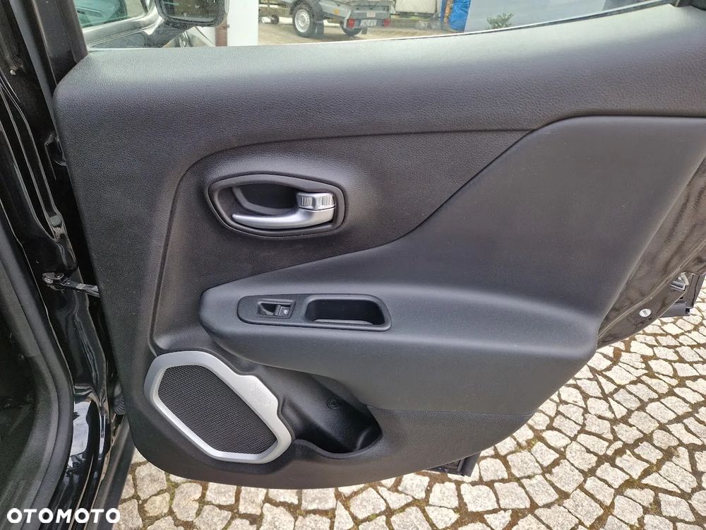 Jeep Renegade 1.4 MultiAir Limited - 18