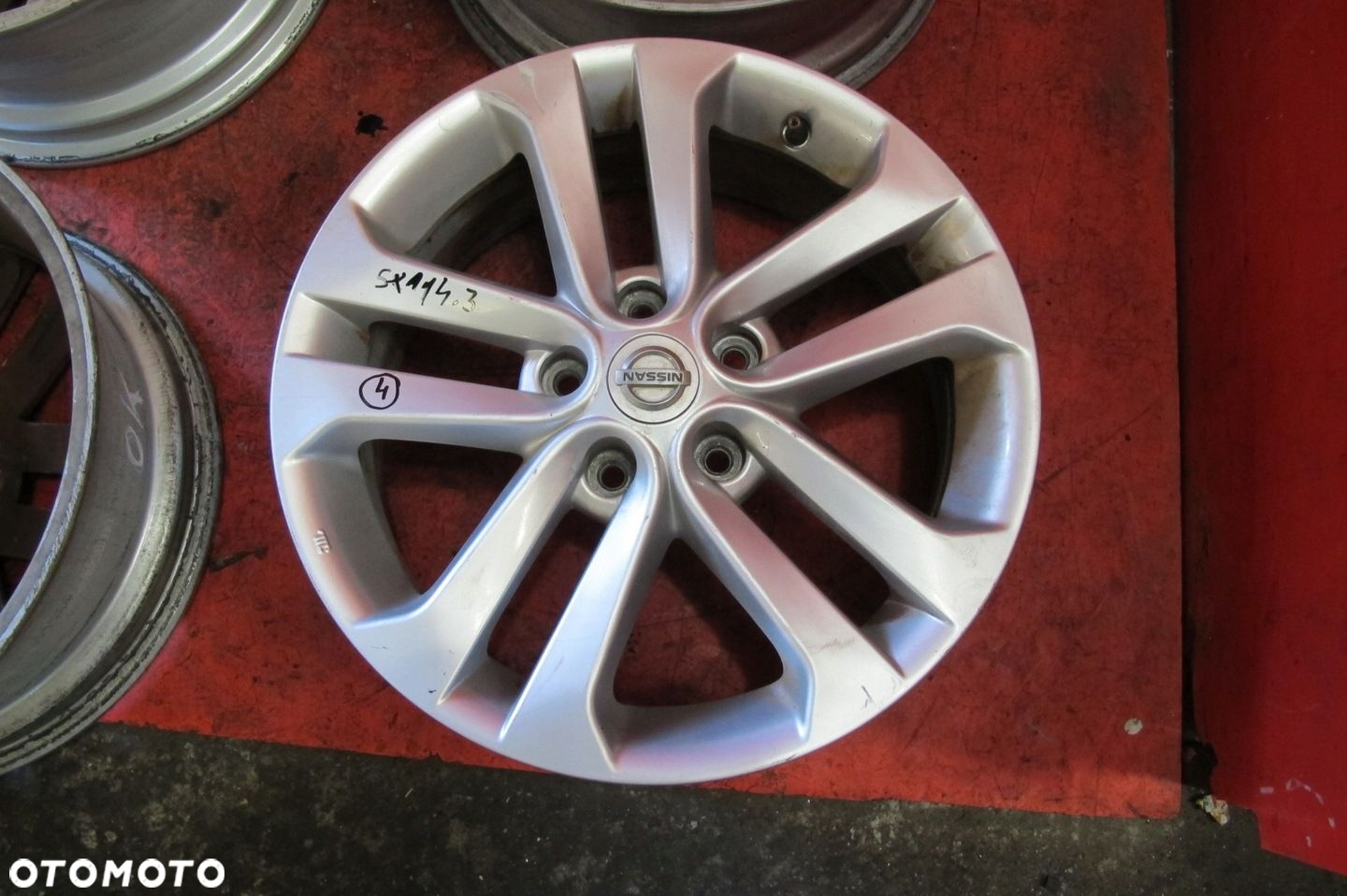 NISSAN JUKE 1 I F15 FELGI ALUMINIOWE 17 7J ET47 5x114.3 1KA2A KOMPLET - 9