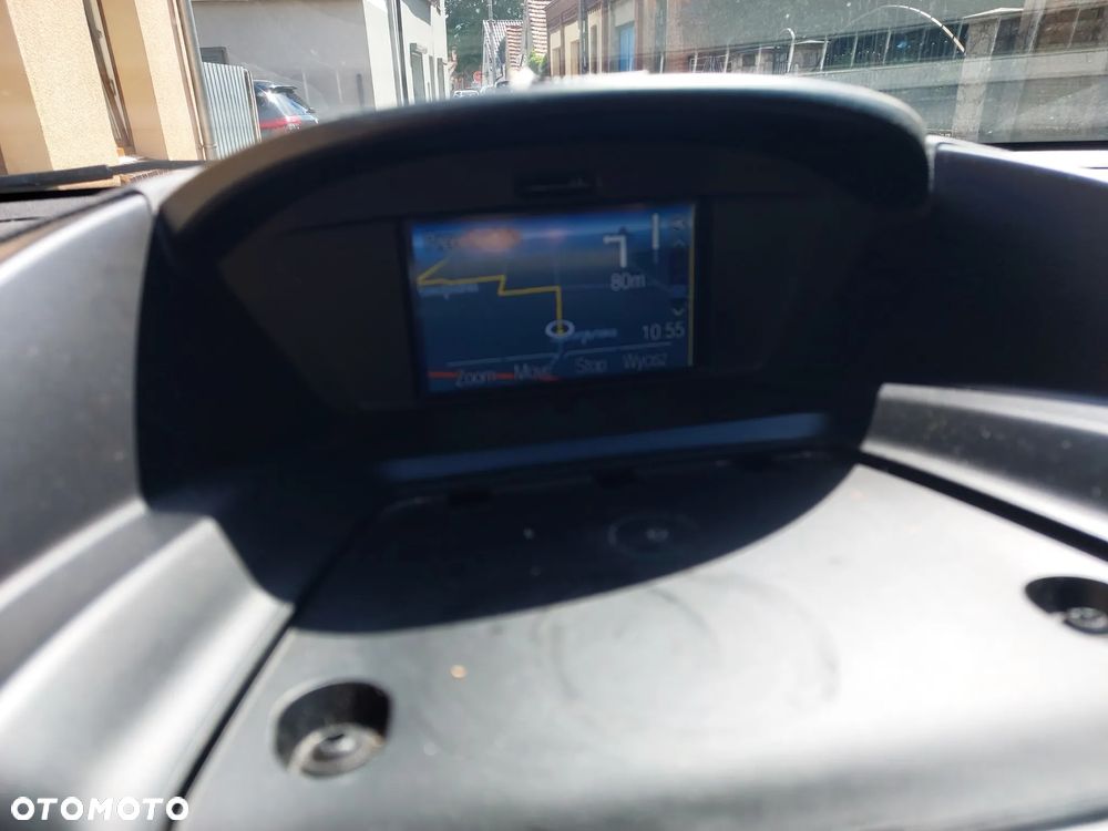 Ford Kuga - 13