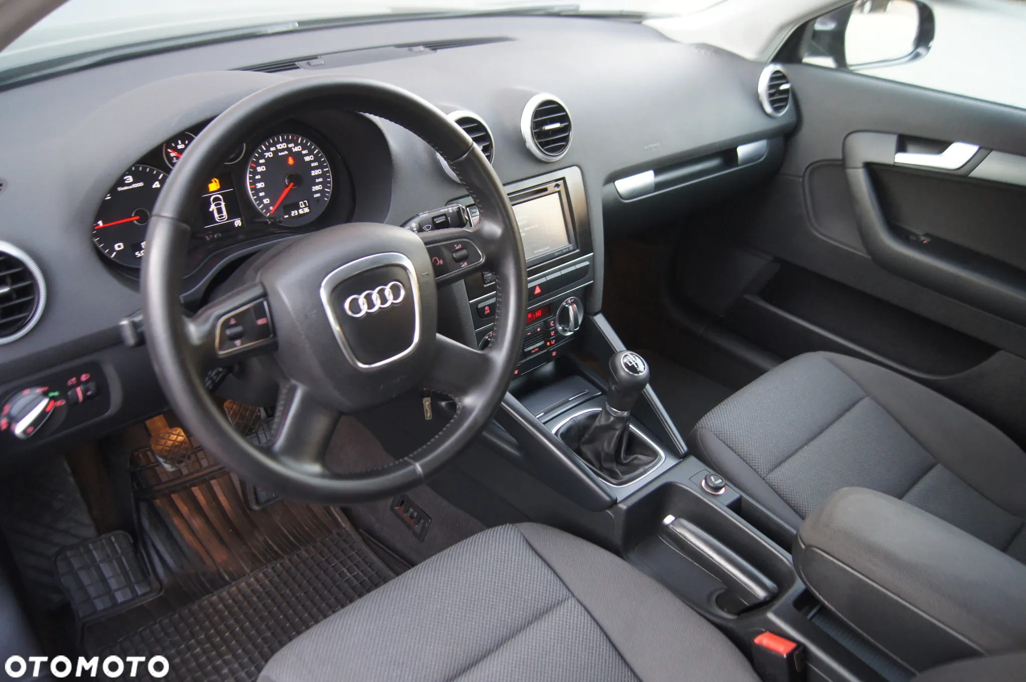 Audi A3 2.0 TDI Sportback Ambiente - 6