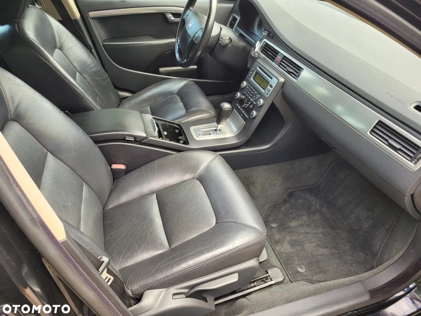 Volvo V70 D5 AWD DPF Momentum - 5