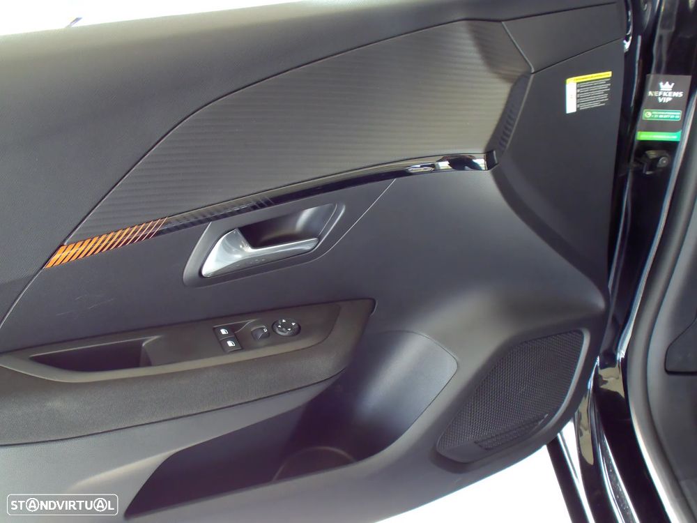 Peugeot e-208 - 7