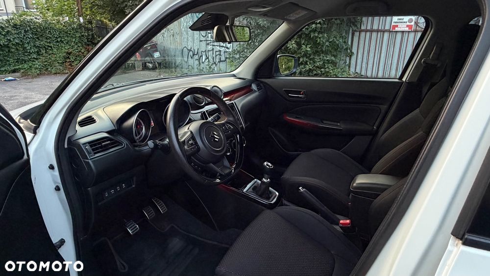 Suzuki Swift - 7