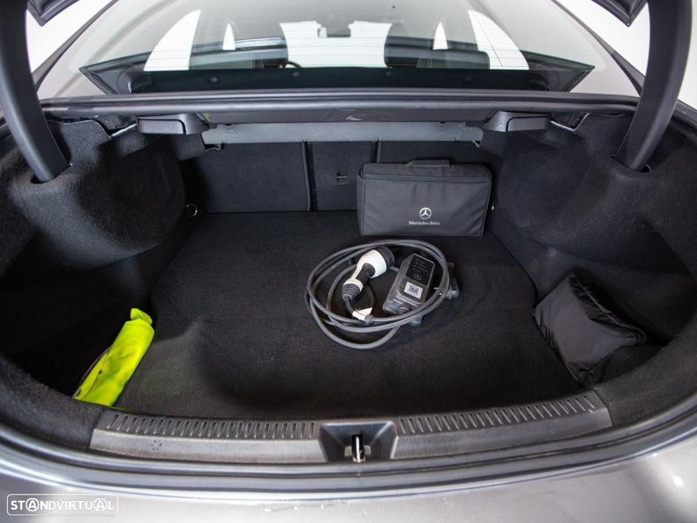 Mercedes-Benz A 250 e 8G-DCT Advanced Progressive - 25
