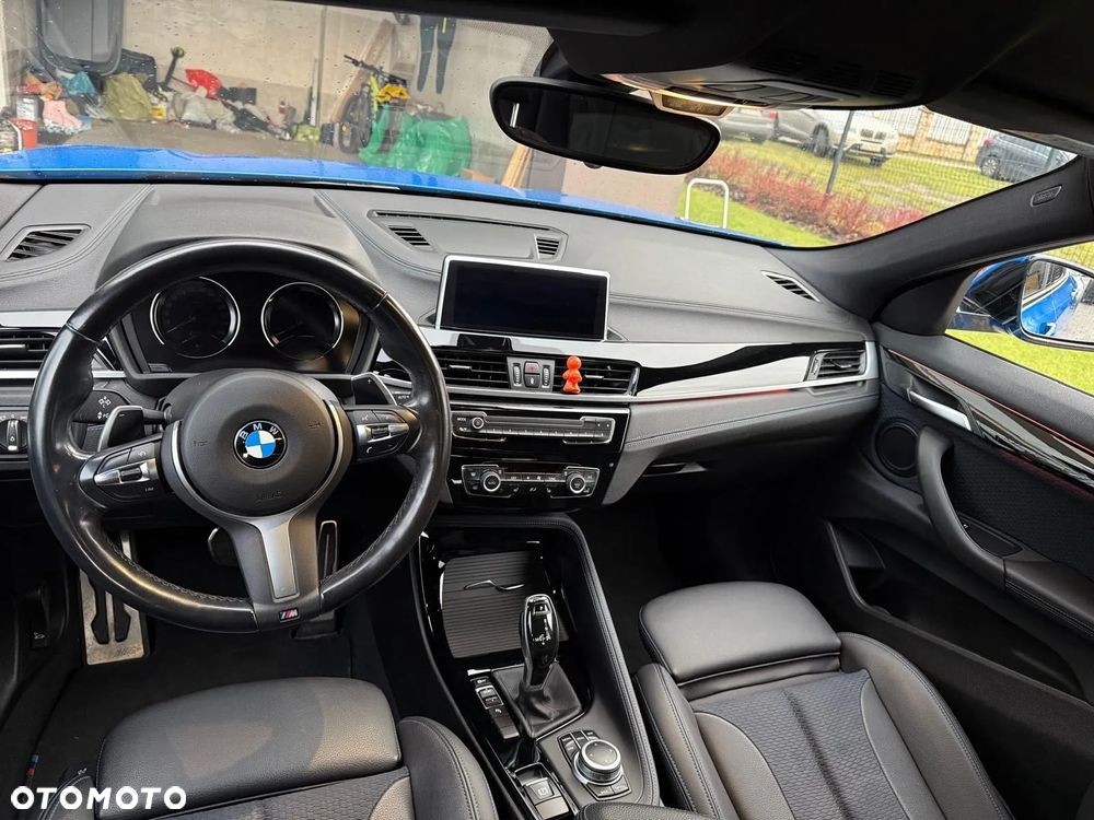 BMW X2 sDrive20i - 13