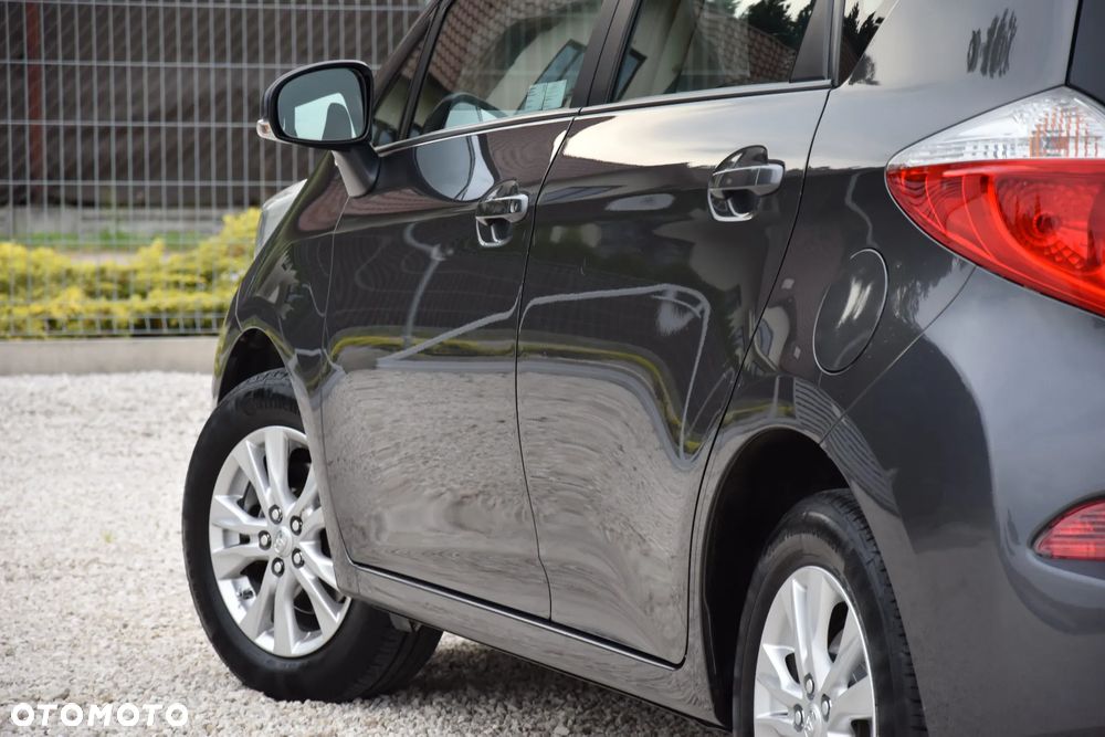 Toyota Verso S 1.33 Luna - 25