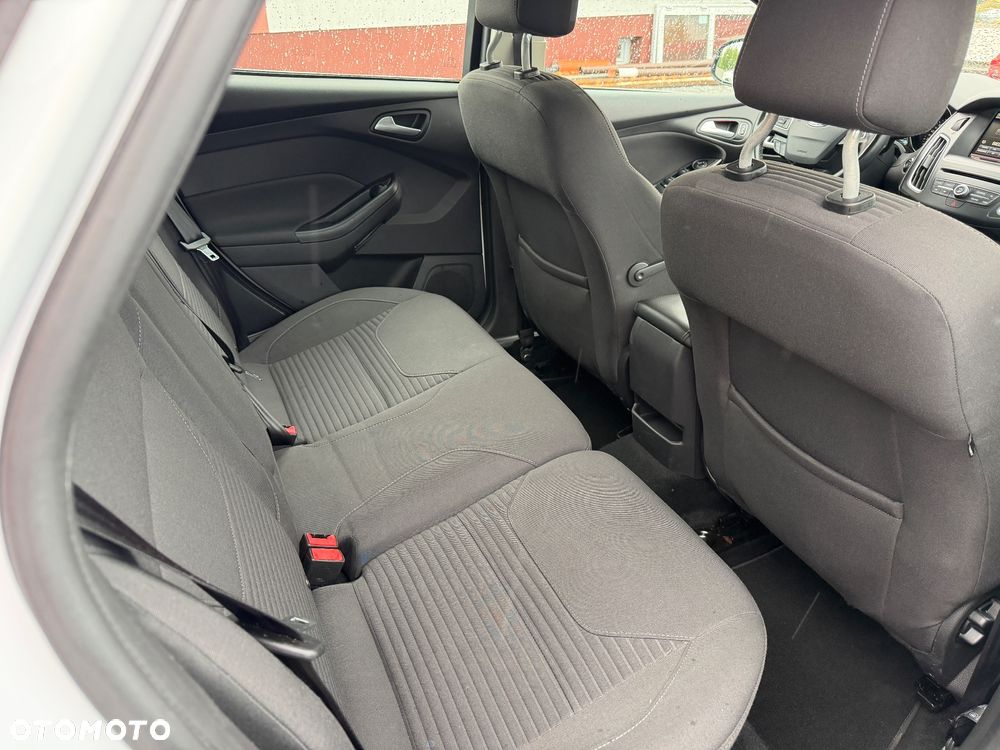 Ford Focus 2.0 TDCi Titanium ASS - 20