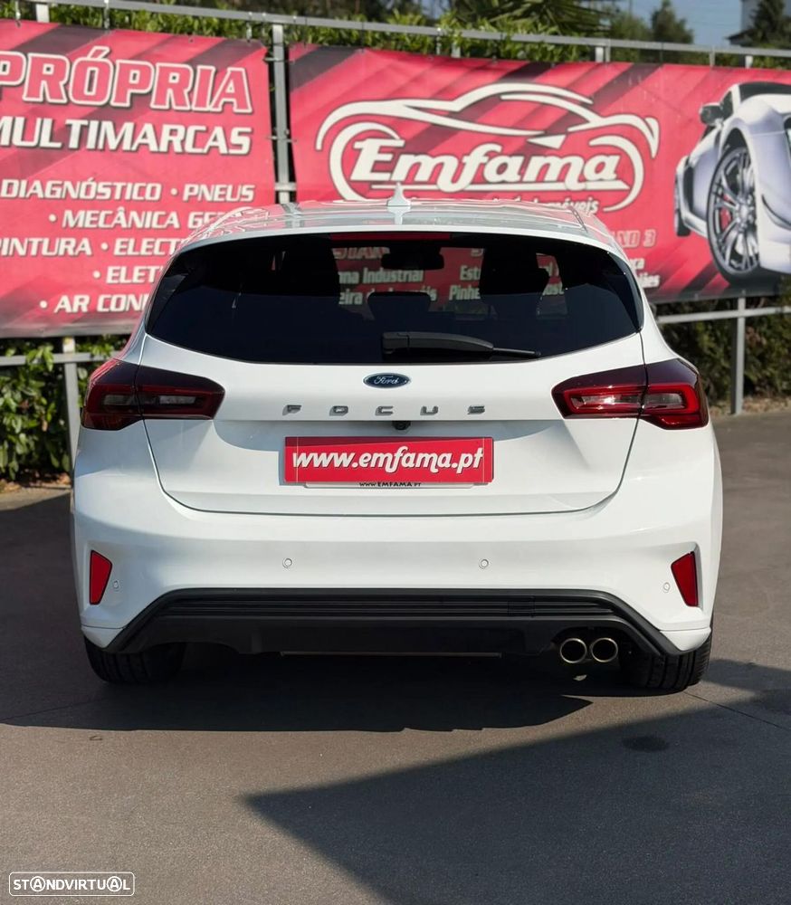 Ford Focus 1.0 EcoBoost MHEV ST-Line - 11