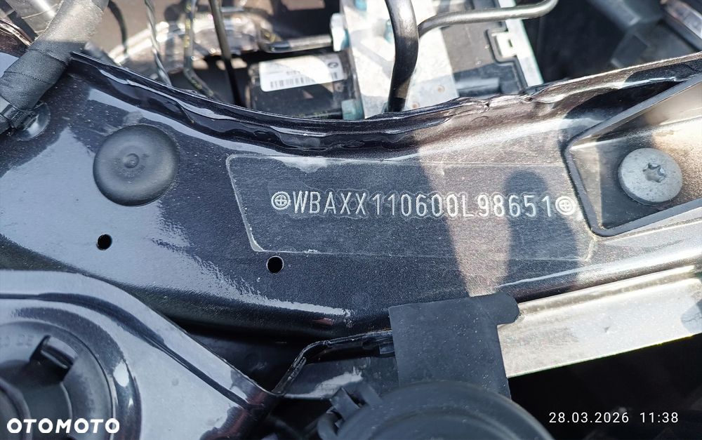 BMW X4 xDrive20d - 17