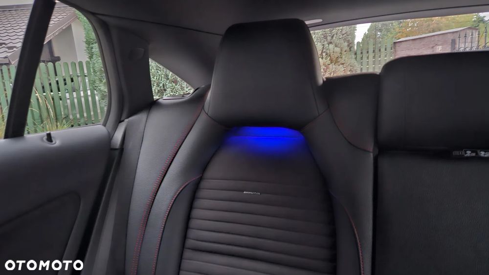 Mercedes-Benz CLA 200 7G-DCT AMG Line - 13