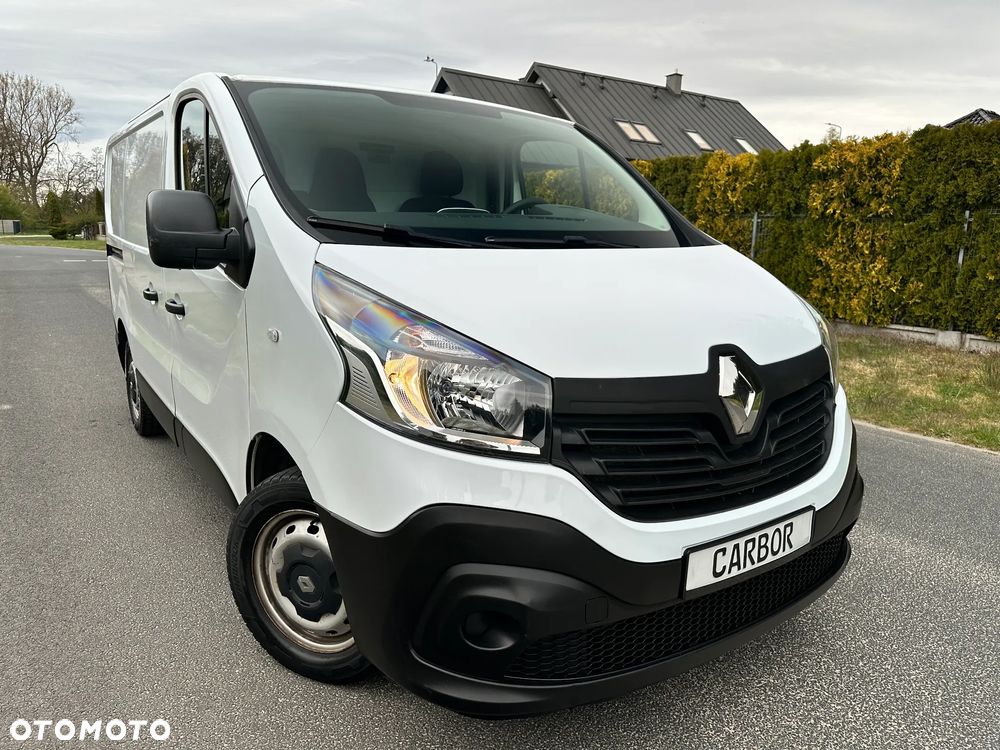 Renault Trafic - 2