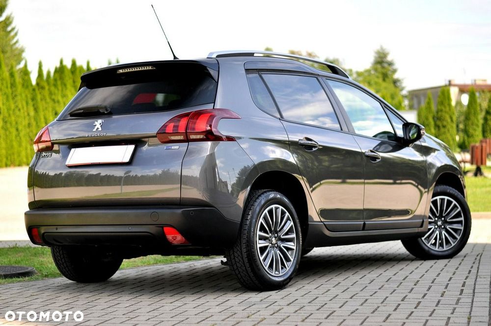 Peugeot 2008 1.2 Pure Tech GPF Crossway S&S - 10