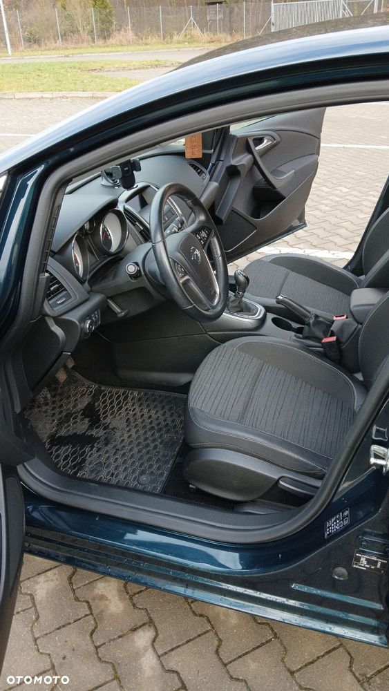 Opel Astra 1.4 T Active - 10