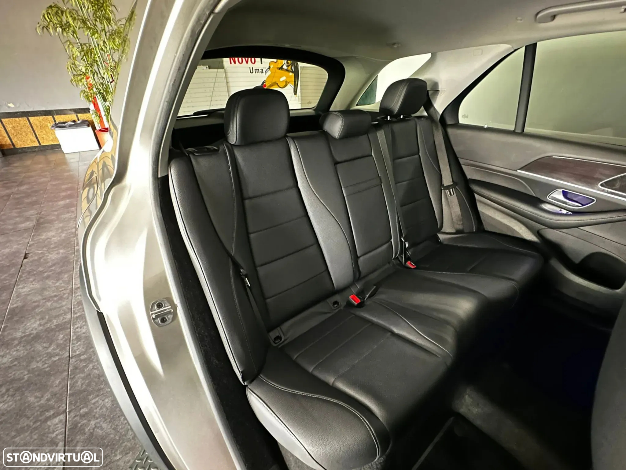 Mercedes-Benz GLE 350 de 4Matic - 36