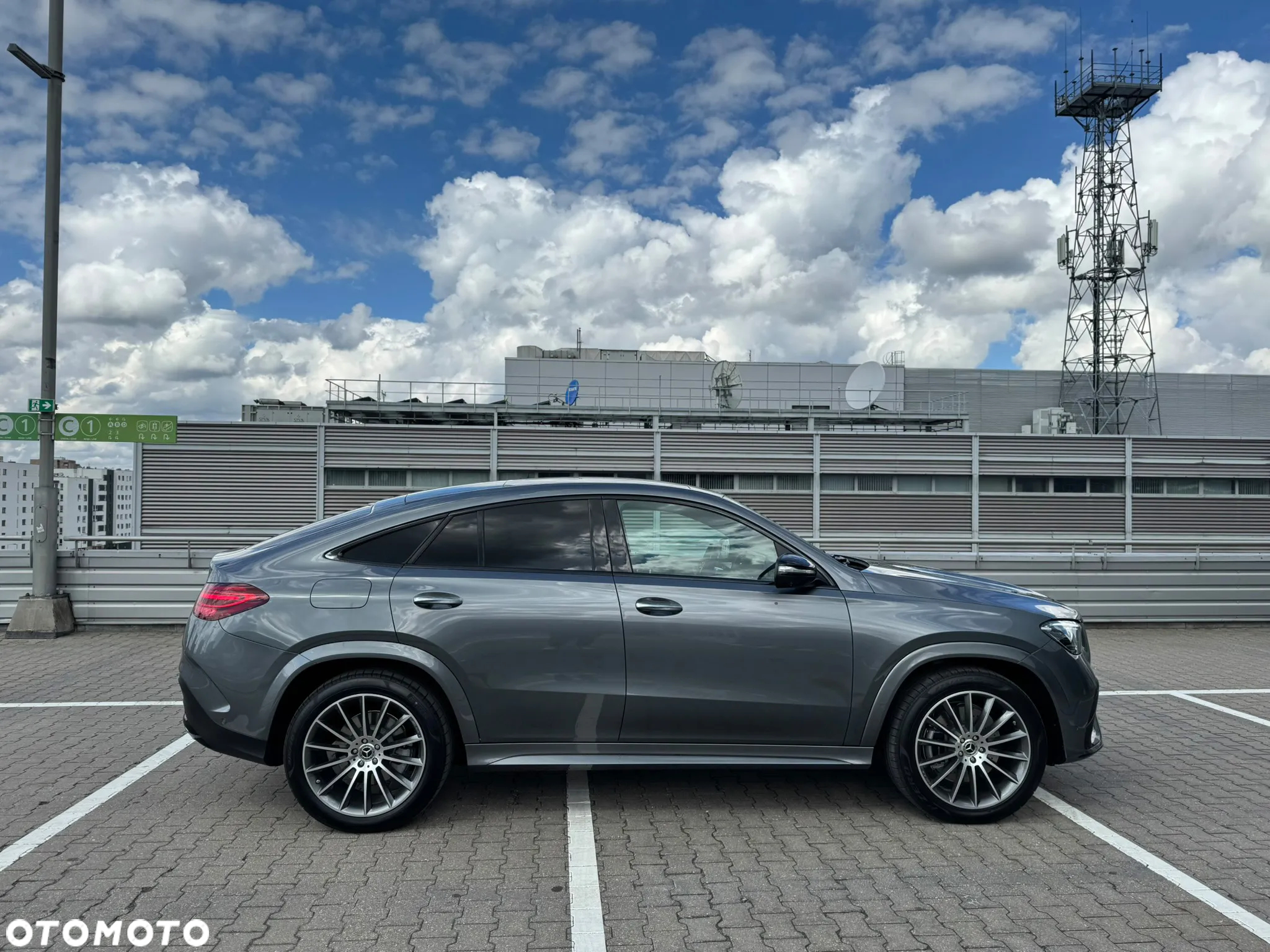Mercedes-Benz GLE - 7
