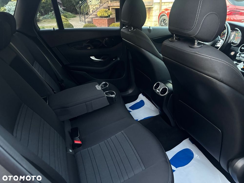 Mercedes-Benz GLC 220 d 4Matic 9G-TRONIC - 14