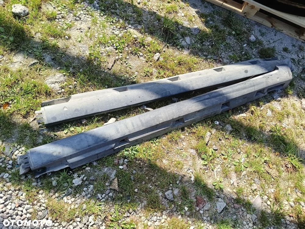 VW PASSAT B6 KOMBI LISTWA PROGOWA NAKŁADKA LEWA PRAWA - 1