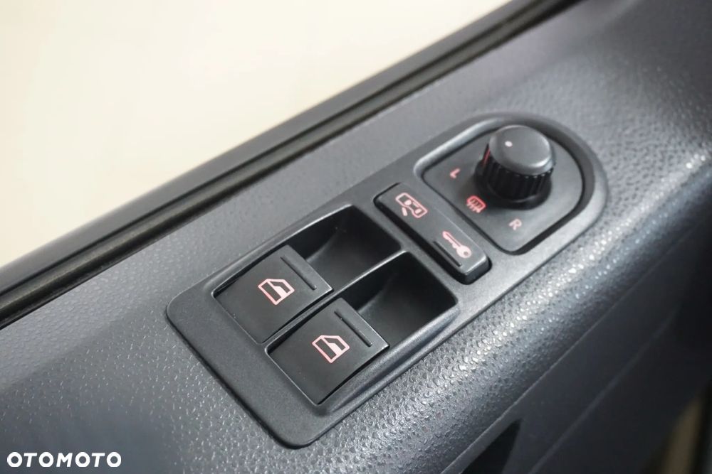 Volkswagen Caravelle TDI L1 Comfortline - 26