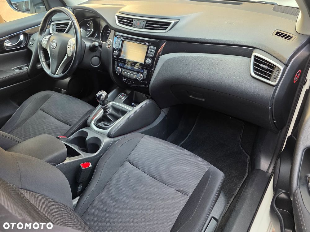 Nissan Qashqai 1.2 DIG-T N-Connecta - 19