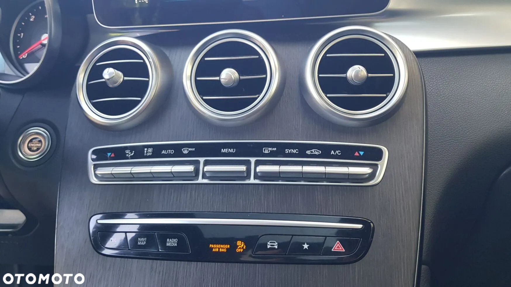 Mercedes-Benz GLC 220 d 4Matic 9G-TRONIC AMG Line Plus - 27