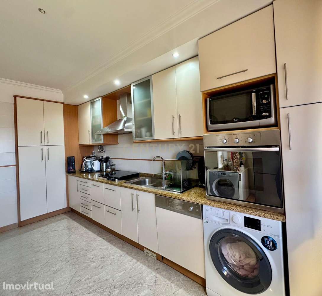 Apartamento T3 em Odivelas com parqueamento - Grande imagem: 4/24