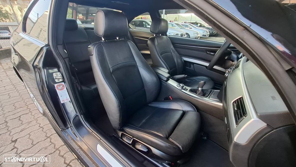 BMW 320 d Coupe - 29