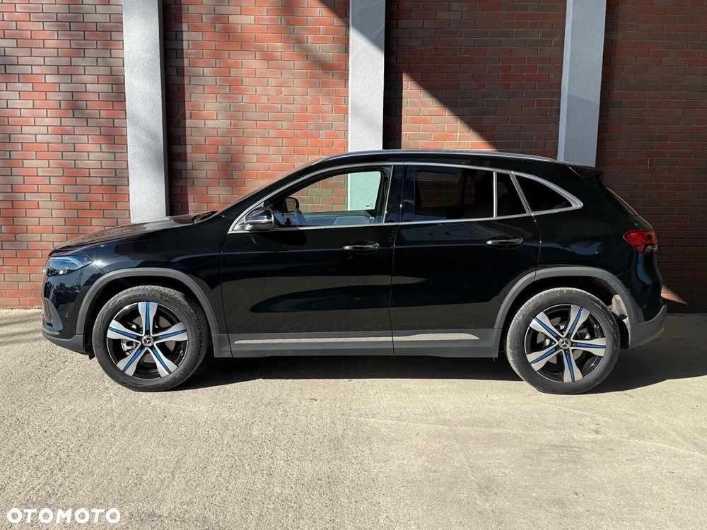 Mercedes-Benz EQA 300 66.5kWh 4-Matic Progressive - 8