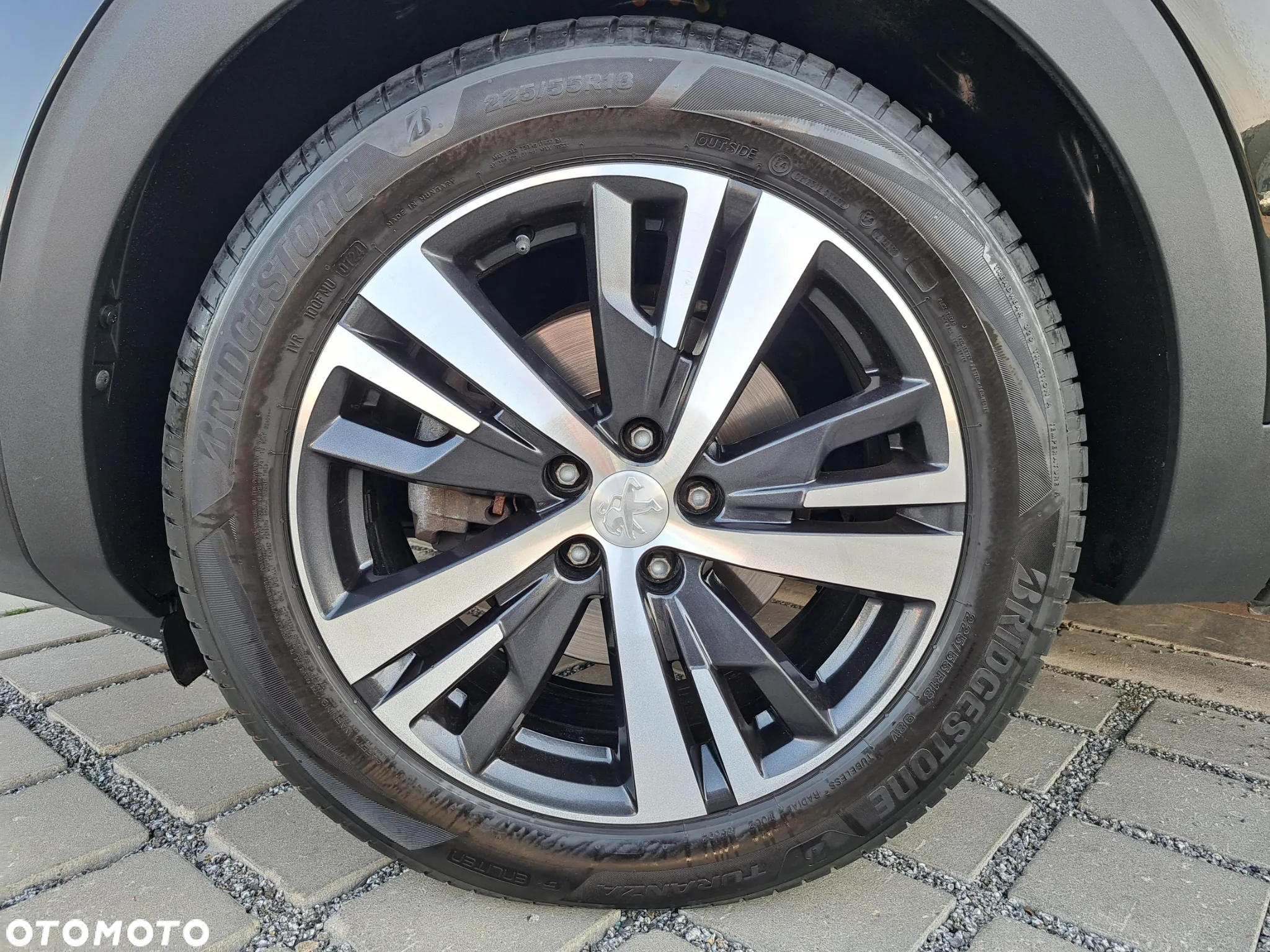 Peugeot 3008 1.5 BlueHDi Allure S&S EAT8 - 31