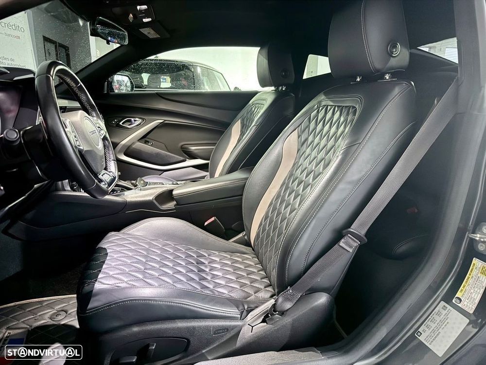 Chevrolet Camaro - 21